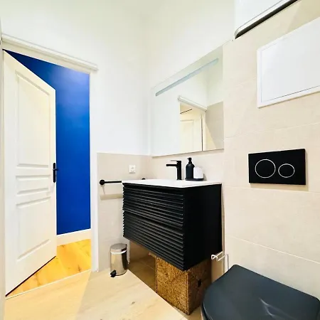 Le Saint-nicolas Proche Palais & Gare Apartamento *